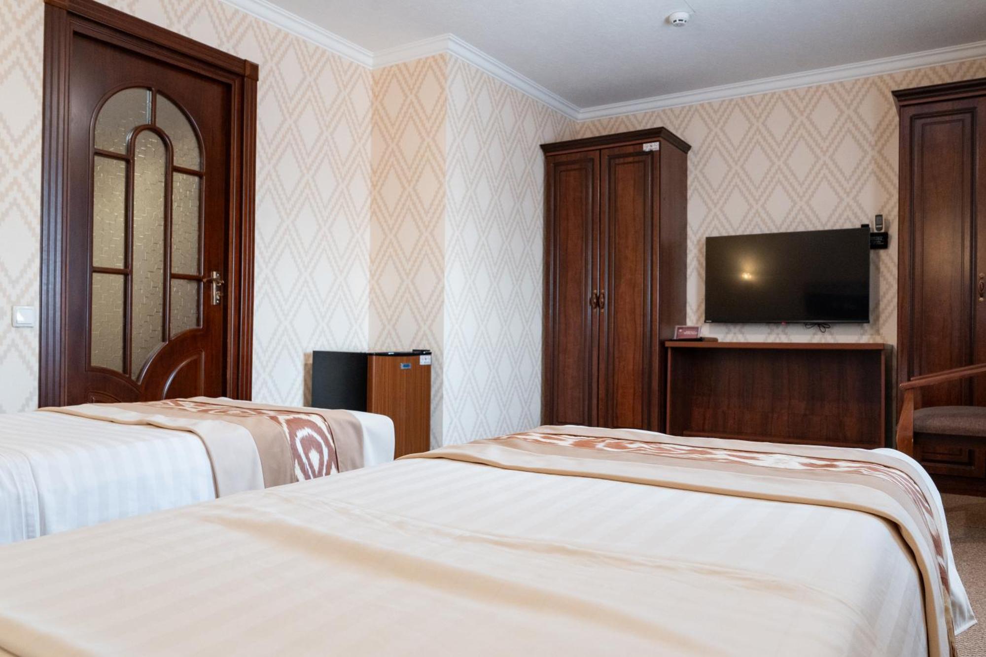 Meros Boutique Hotel Samarkand Exterior photo