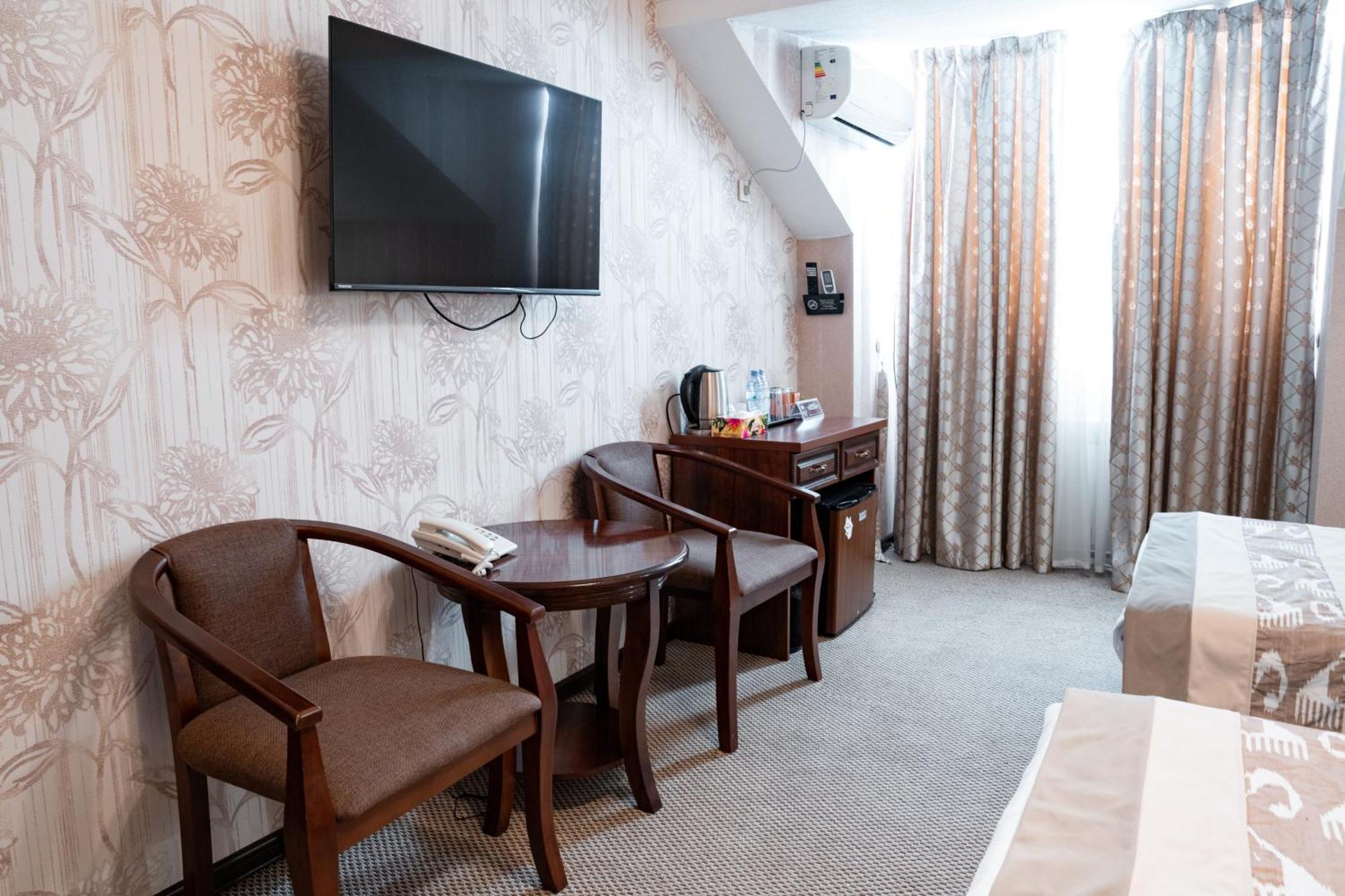 Meros Boutique Hotel Samarkand Exterior photo