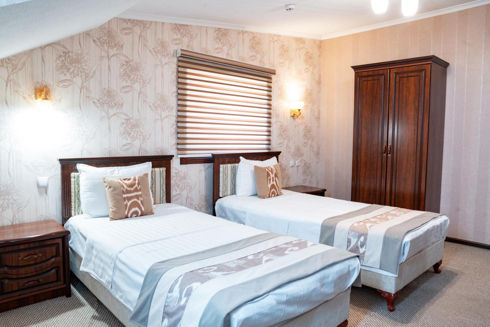 Meros Boutique Hotel Samarkand Exterior photo