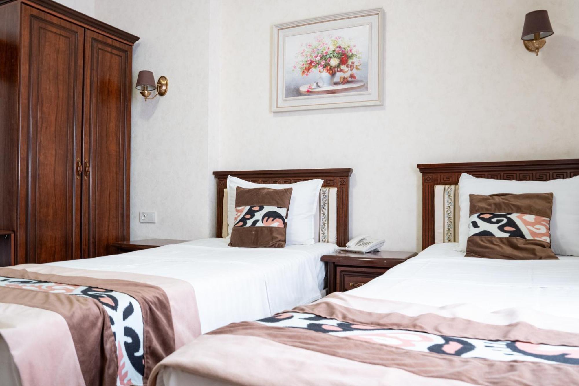 Meros Boutique Hotel Samarkand Exterior photo