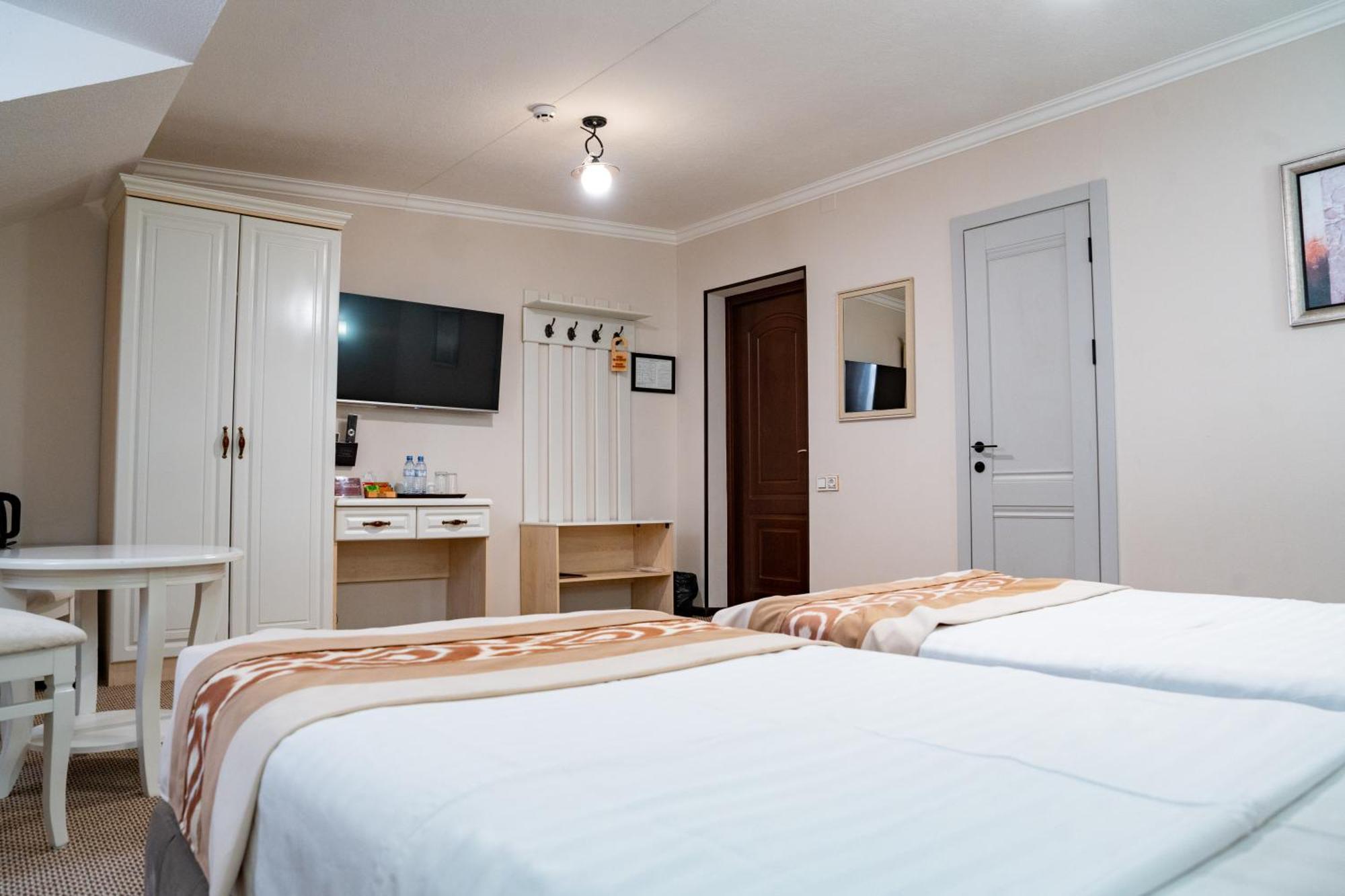 Meros Boutique Hotel Samarkand Exterior photo