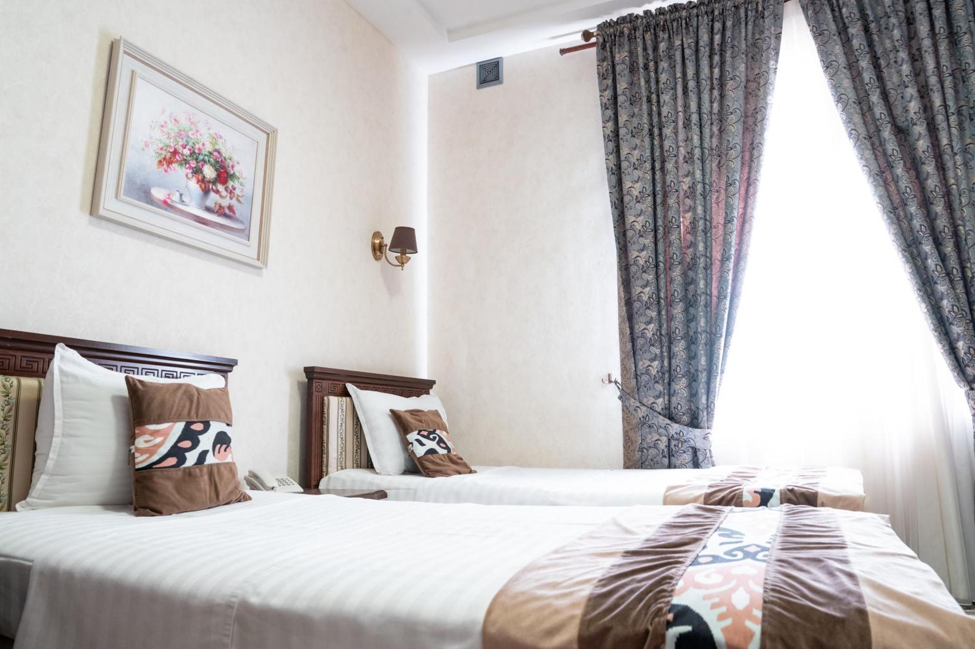 Meros Boutique Hotel Samarkand Exterior photo